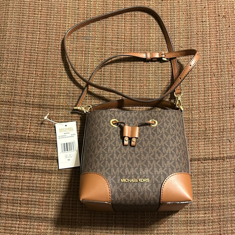 Michael Kors Small Mercer Crossbody